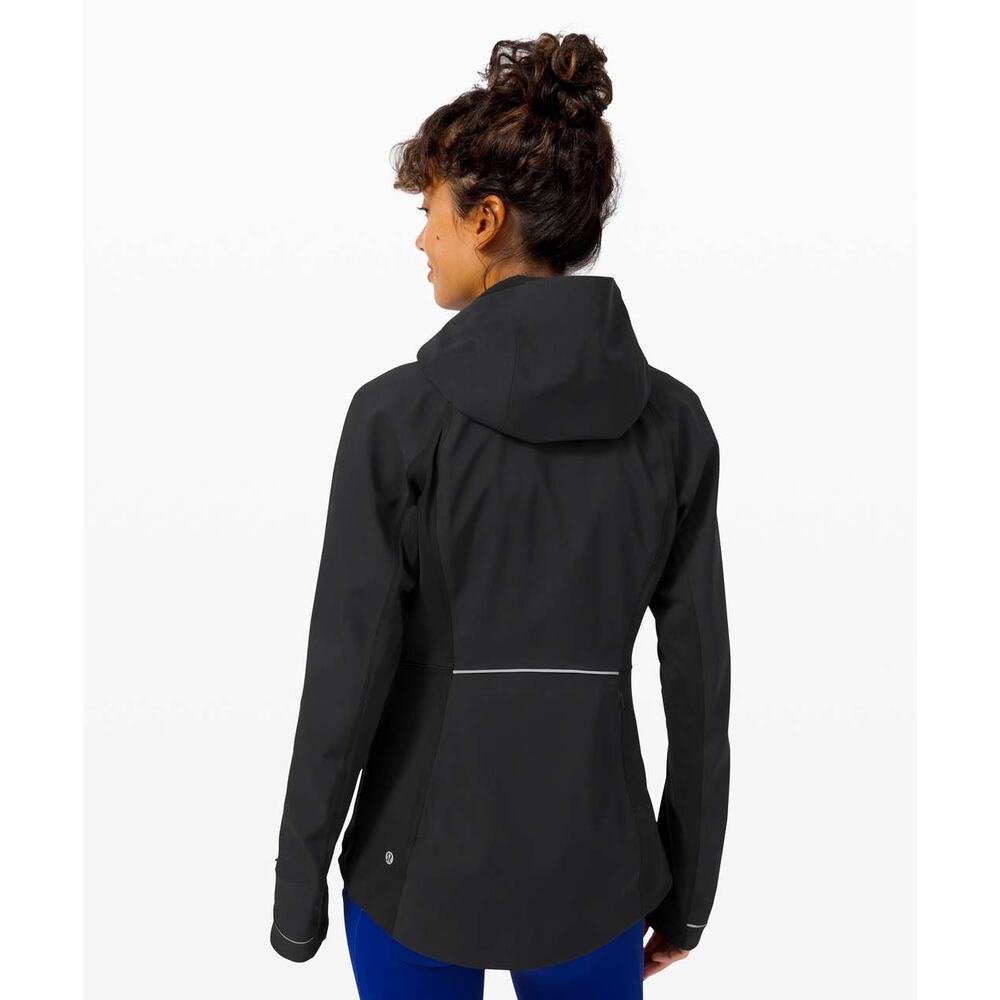 Lululemon Cross Chill Jacket Black Size 6 Rain Softshell Winter Waterproof Layer - Picture 3 of 10